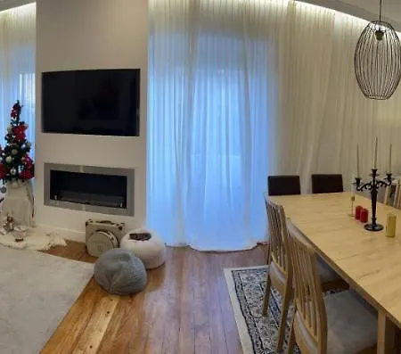 Apartment La Petit Maison *