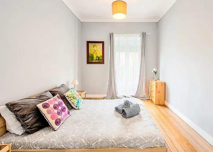 La Petit Maison セトゥーバル